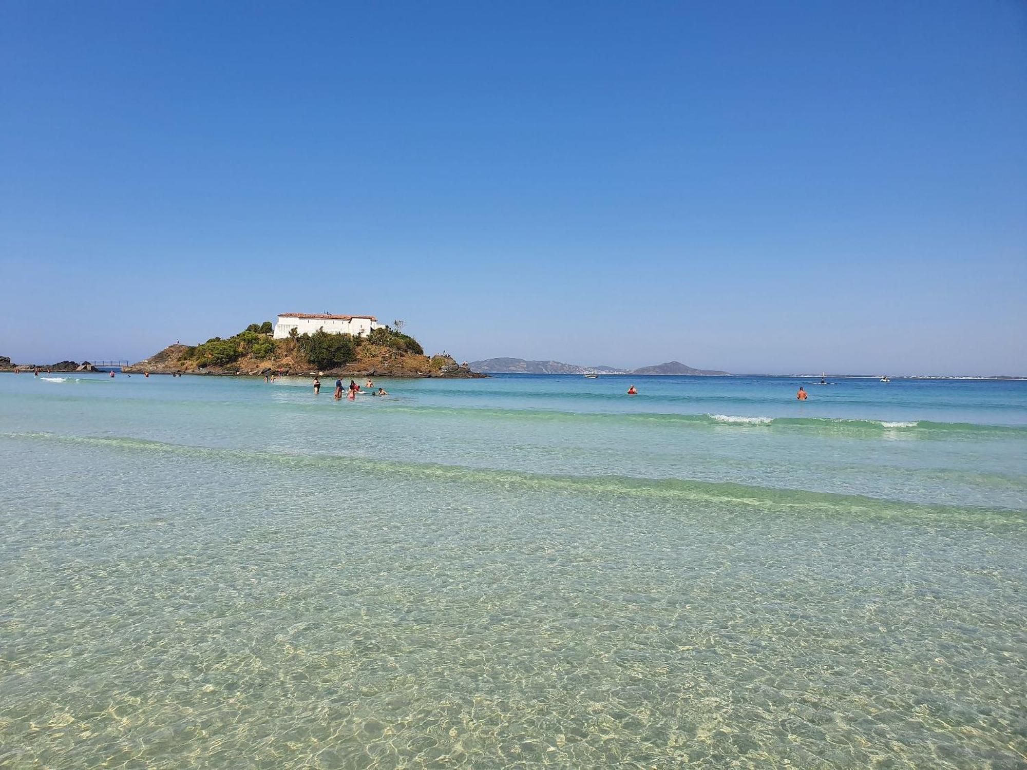 Ap Encantador Na Praia Do Forte! Cabo Frio Esterno foto